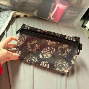 Thirty-One Black and Gray Men's Toiletry Bag